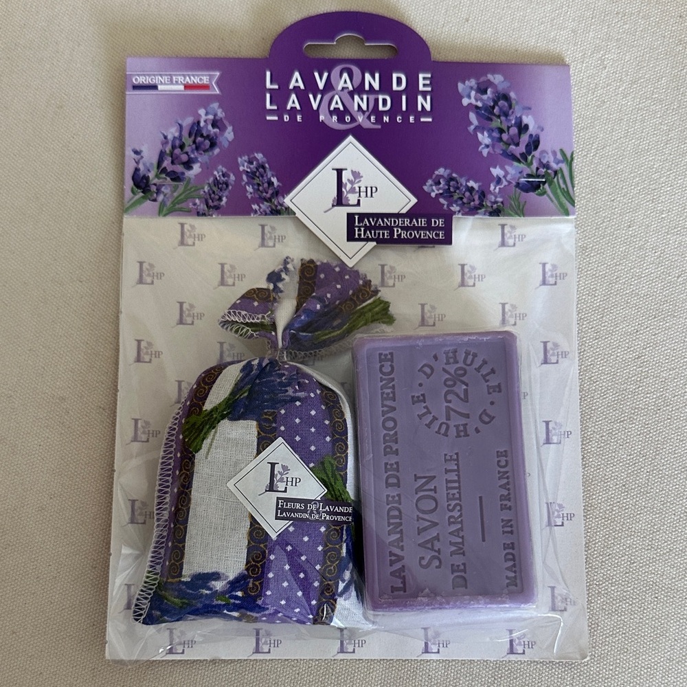 From France LHP Lavender Set 1 Sachet & 1 Bar Of Soap